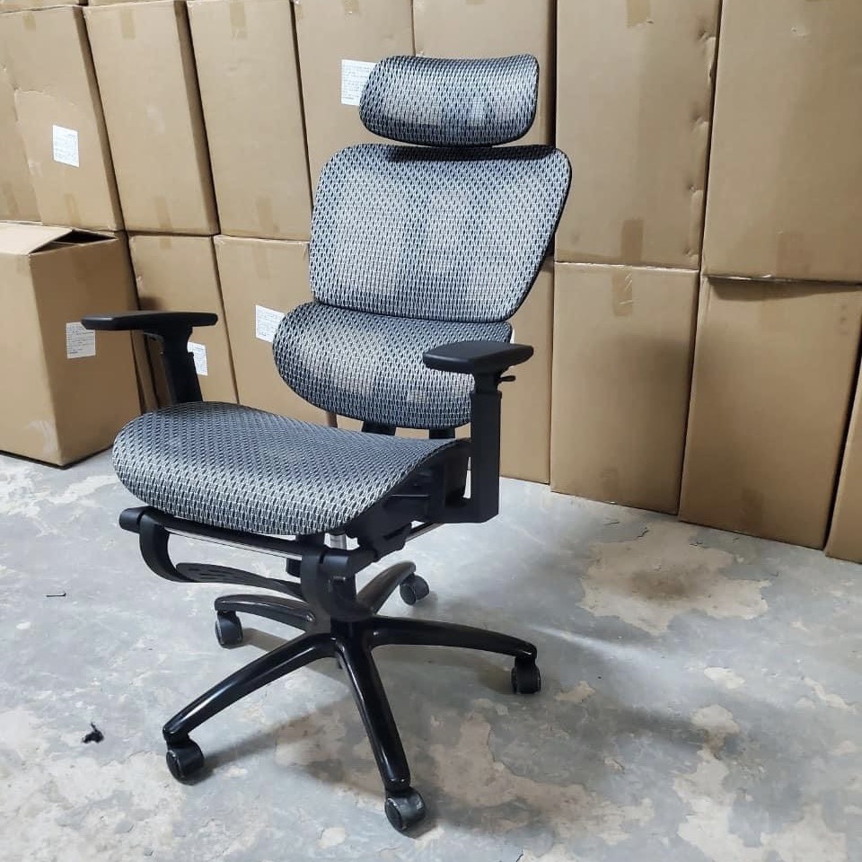 Ghế Công Thái Học Tay Điều Chỉnh - CTH23